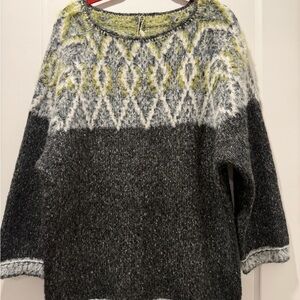Aratta Charcoal and Lime Patterned Sweater